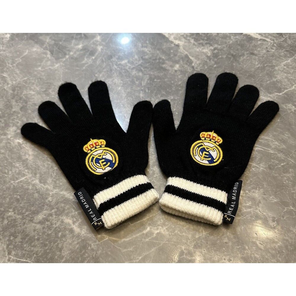 Real Madrid Winter Gloves